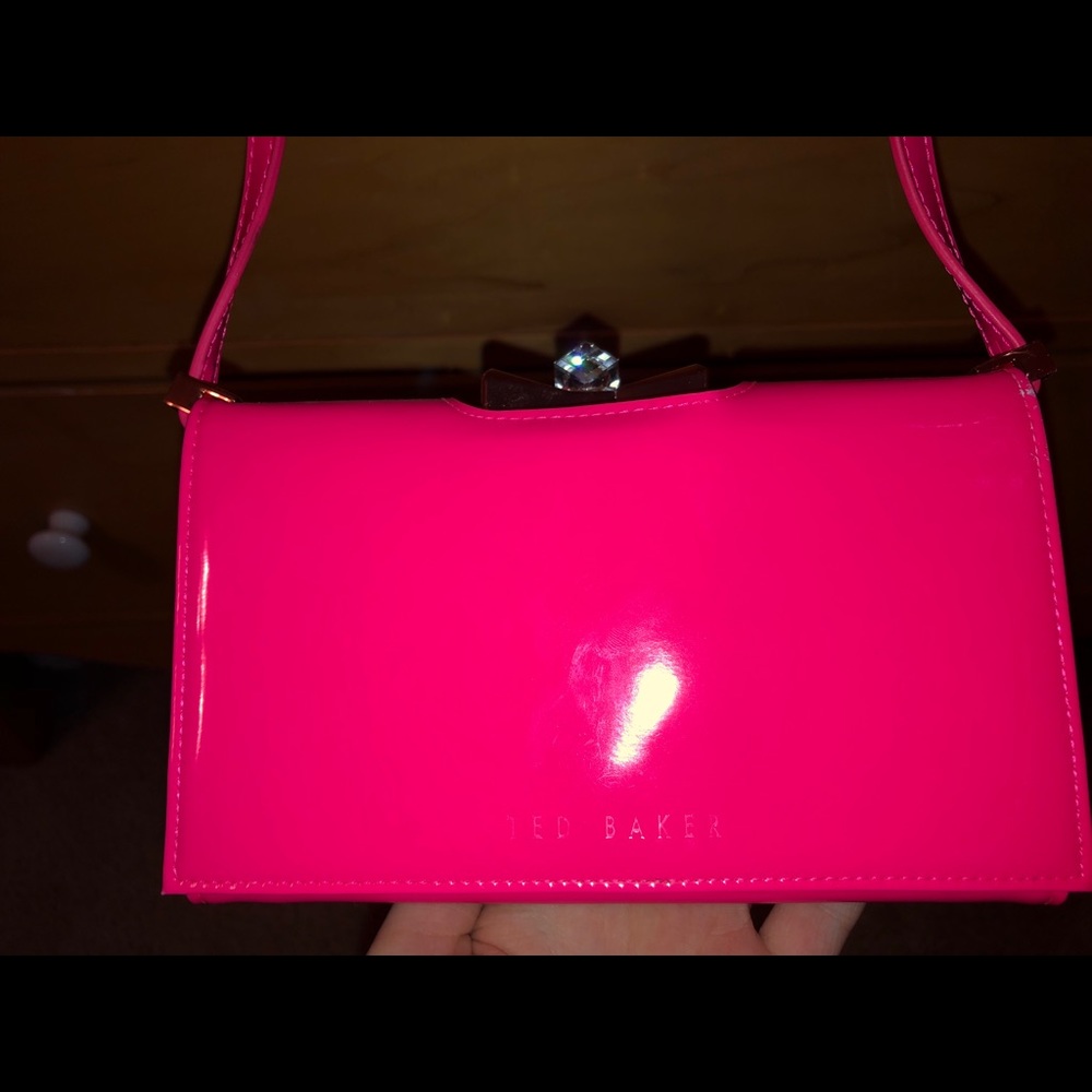 TED BAKER PINK PATENT LEATH CROSS BODY BAG CRYSTAL